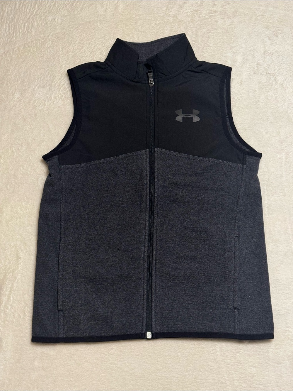 Under Armour Kids Black & Dark Gray Zip-Front Performance Vest